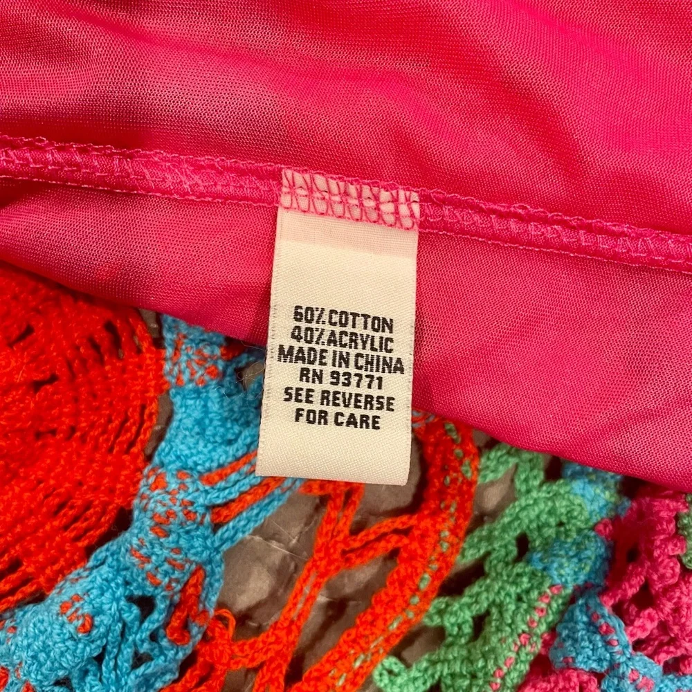 NEW Crochet high-low top - Picture 9 of 9